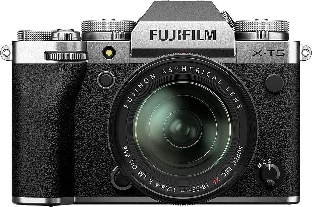 Fujifilm X-T5 Camera Review with XF18-55mm Lens Kit